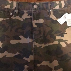 GAP Skirts - NWT GAP CAMO DENIM SKIRT GAP Skirts - NWT GAP CAMO DENIM SKIRT